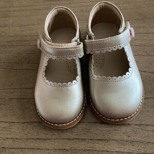 Elephantito Baby Girls Metalic Gold MaryJane Shoes U 22 US 6.5